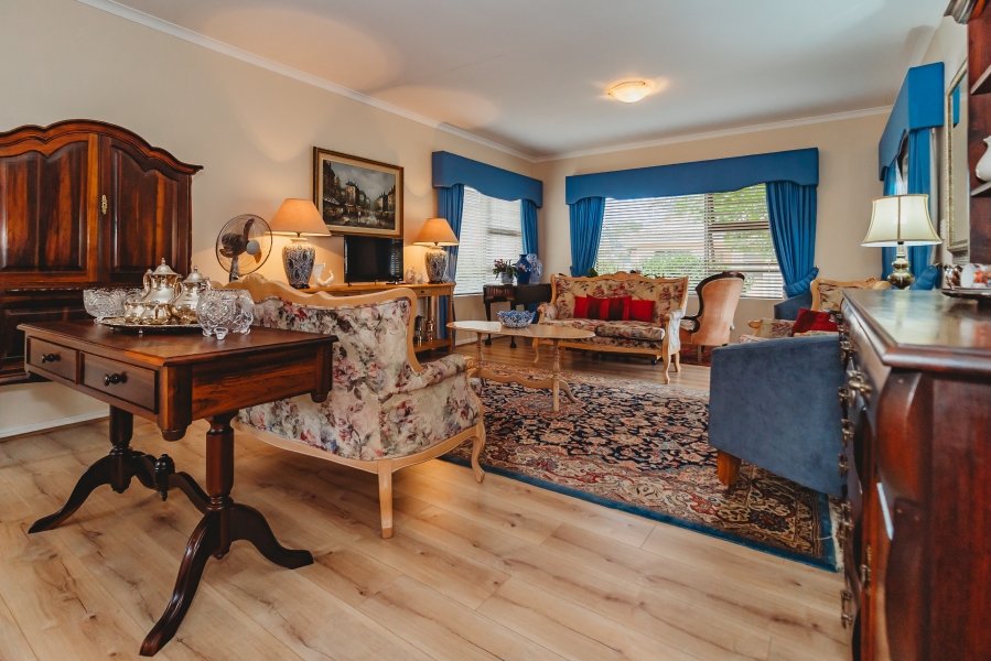 2 Bedroom Property for Sale in Heather Park Western Cape